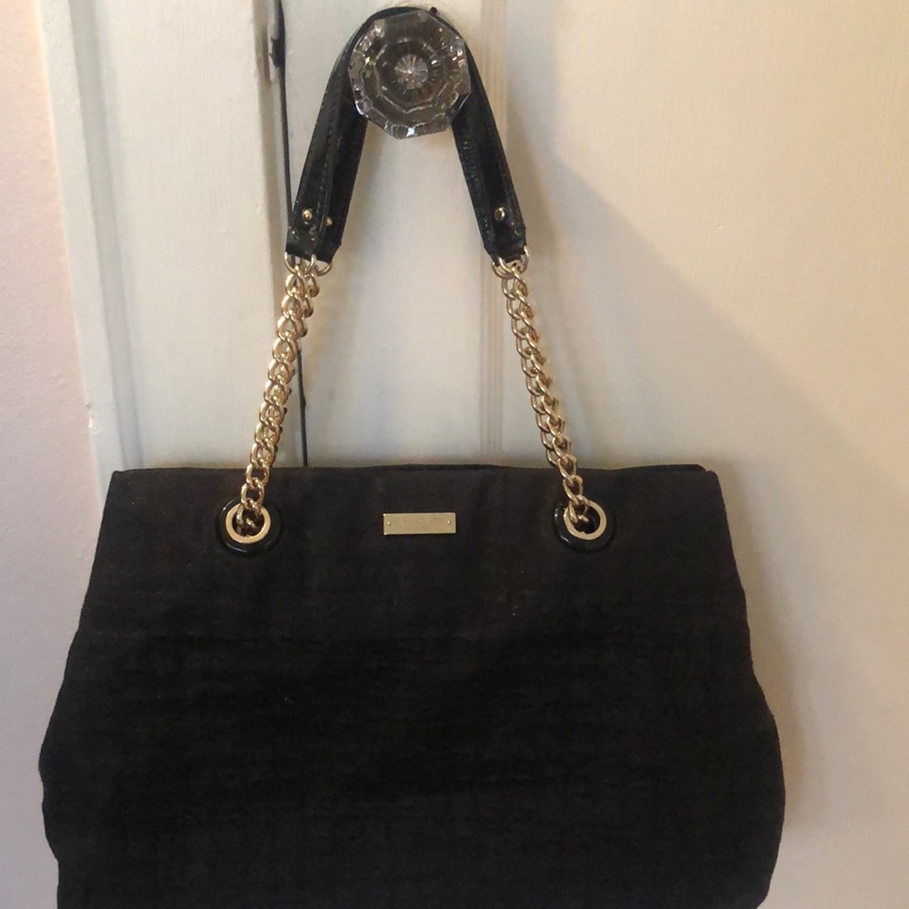 Kate Spade bag with gold chain and patent details